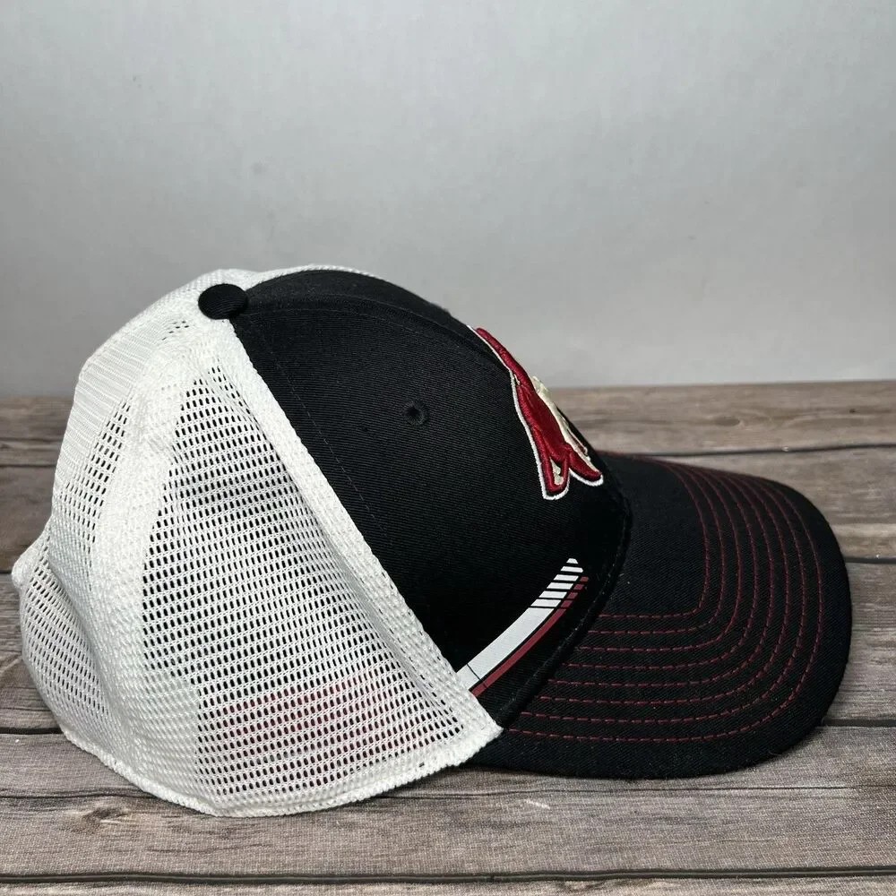 Arizona Coyotes Fanatics Snapback Trucker Hat Cap Black Embroidered Mesh OSFA
